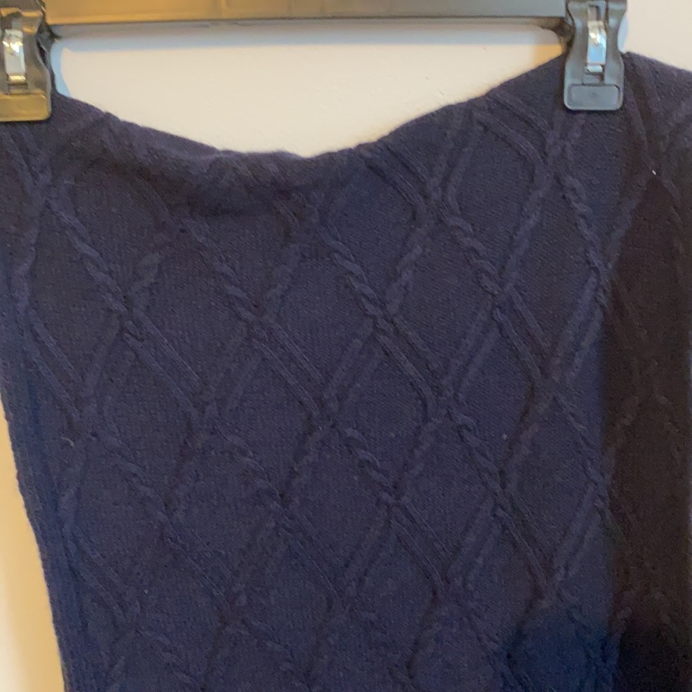 Brand new Banana Republic Merino wool scarf - Picture 2 of 5